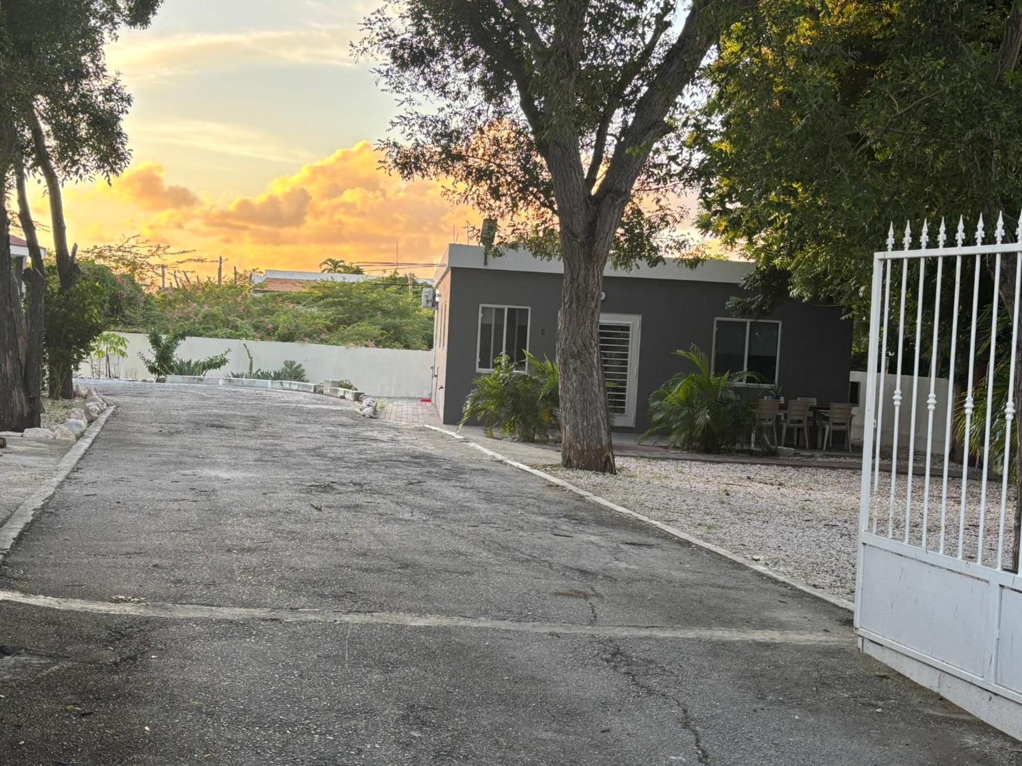 Advantage Apartments Curacao Βίλλεμσταντ Εξωτερικό φωτογραφία
